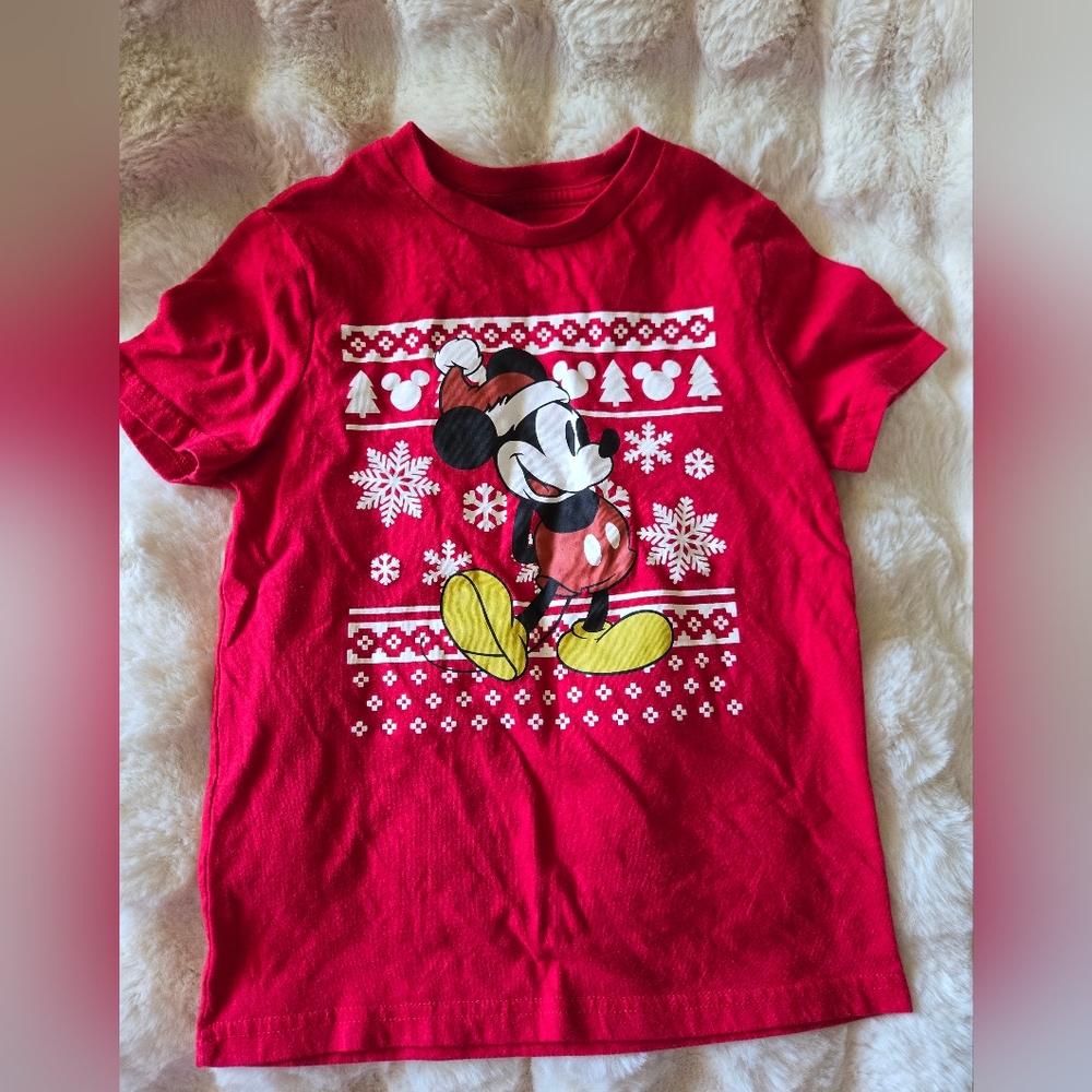 Vintage Mickey Mouse Christmas Tshirt